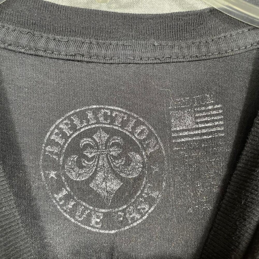 Affliction tee. - Picture 6 of 8